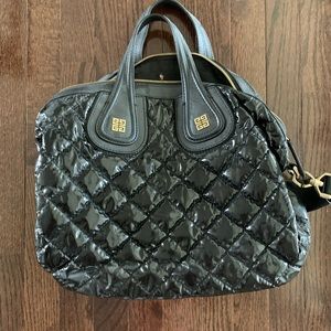 GIVENCHY
Patent Quilted Medium Nightingale Black